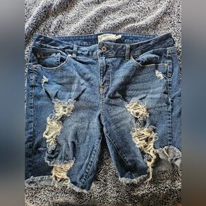 Torrid sz 18 Bermuda jean shorts